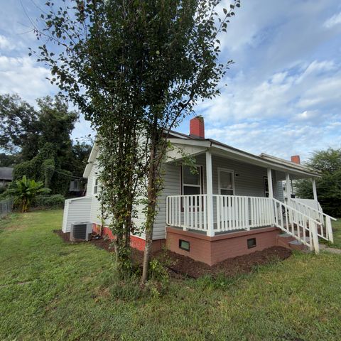 312 Davis St #312, Clinton, SC 29325