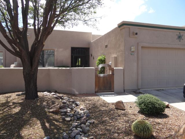 795 W  Waterview Dr, Green Valley, AZ 85614