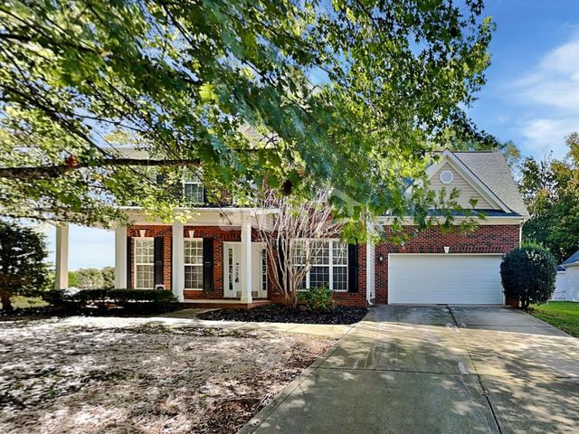2002 Sentinel Dr, Indian Trail, NC 28079