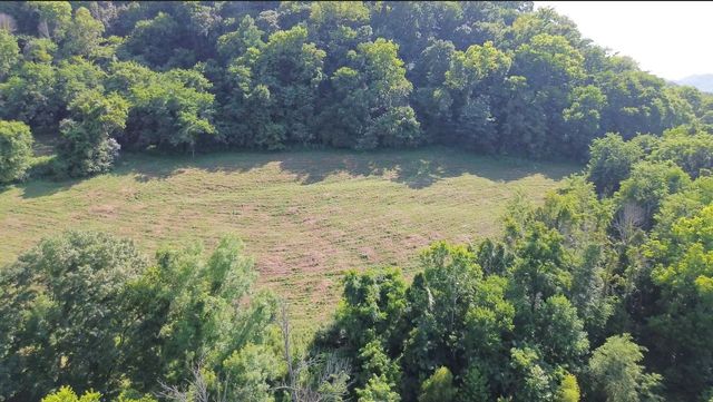 Hackett Hollow Ln #3, Pleasant Shade, TN 37145