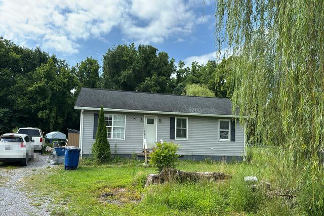 114 Cherokee Trl, Shelbyville, TN 37160