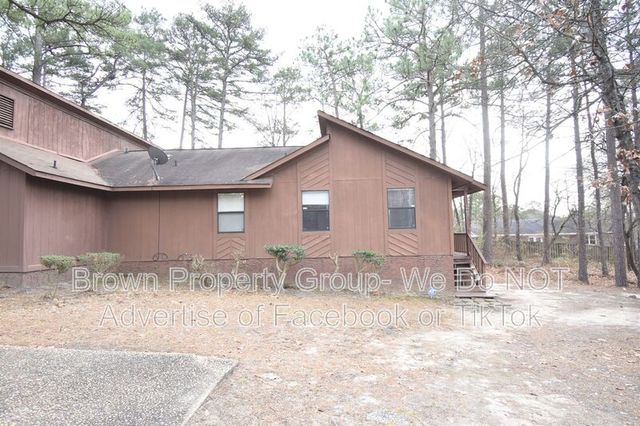 3563 Rolls Ave, Fayetteville, NC 28311