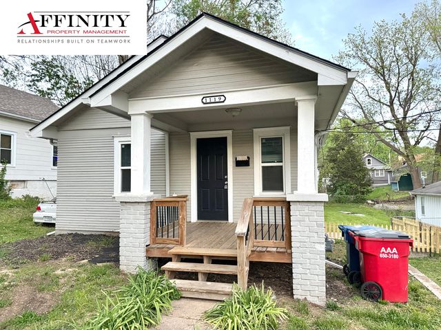1119 N  Spring St, Independence, MO 64050
