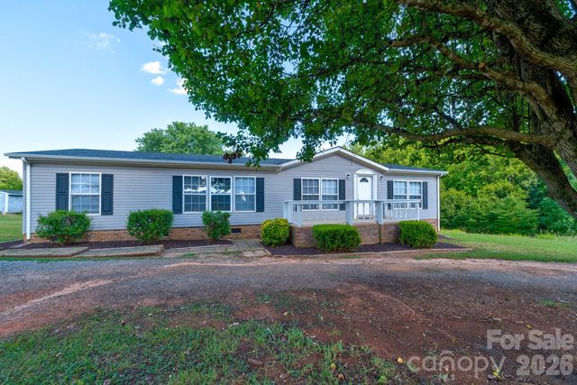 109 Indian Creek Dr, Shelby, NC 28152