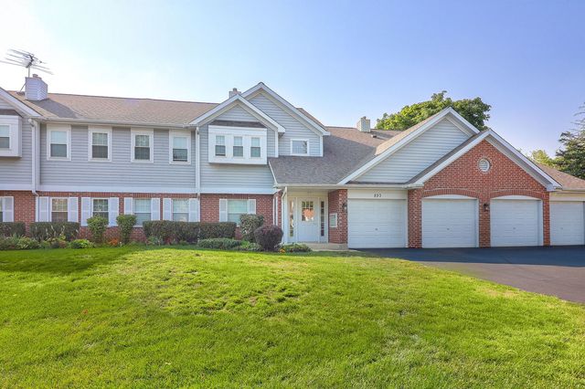 893 Nelli Ct #101, Naperville, IL 60563