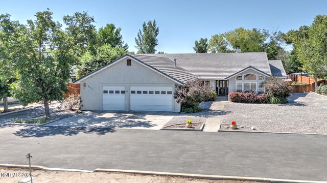 4635 Country River Dr, Fallon, NV 89406