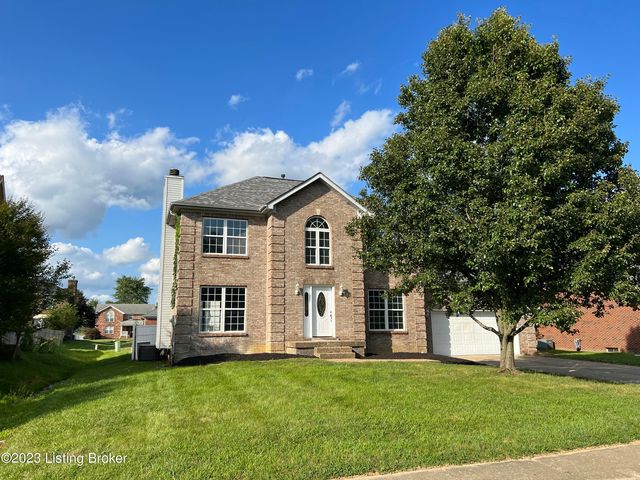 512 Circle Valley Dr, Louisville, KY 40229