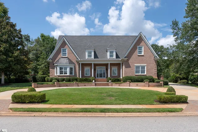 9 Cobbler Ln, Simpsonville, SC 29681