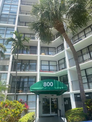 800 Parkview Dr #104, Hallandale, FL 33009