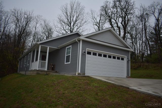 113 Springlake Ave, Hillsboro, OH 45133