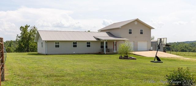 4435 French Town Rd, Mammoth Spring, AR 72554