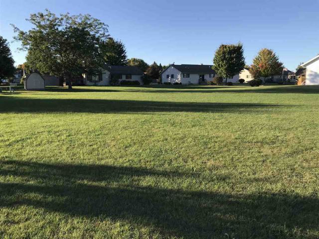 265 McKinley Ave, Clintonville, WI 54929