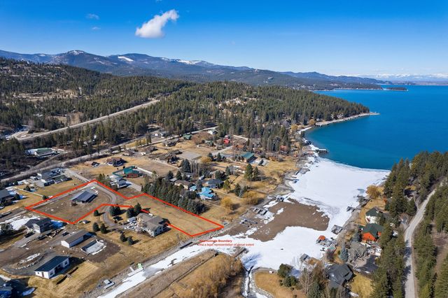 27 Bayview Dr, Lakeside, MT 59922