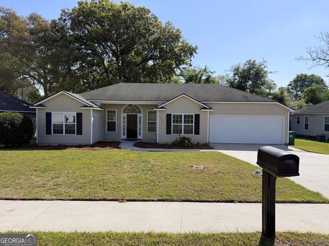 5267 Branch Point Dr, Valdosta, GA 31605