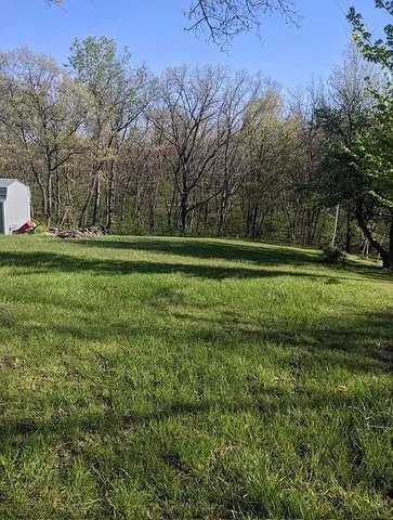 17013 Spring Beauty Dr, Unionville, MO 63565