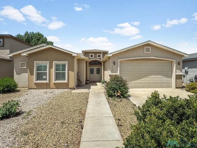 5212 Big Red, Hobbs, NM 88240