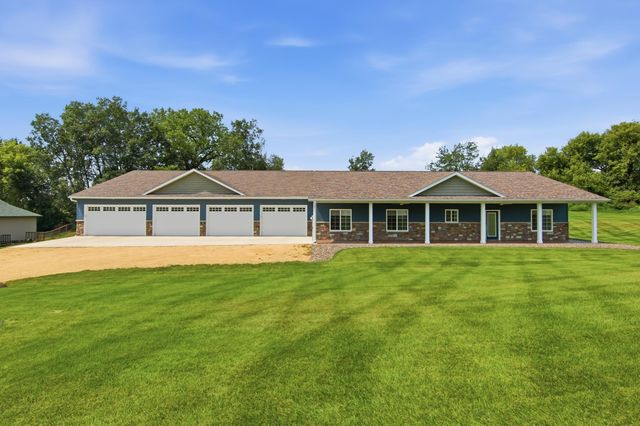 341 Amber View St, Menomonie, WI 54751