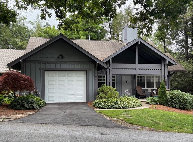 31 Chestnut Hill, Highlands, NC 28741