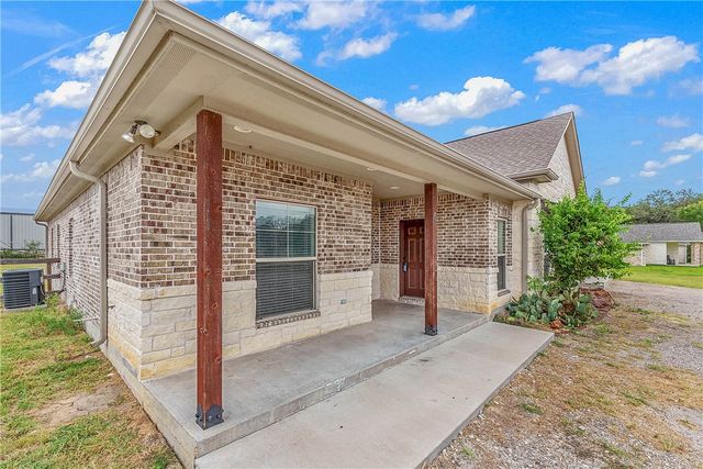 4179 Golden Eagle Dr #B, Bryan, TX 77808