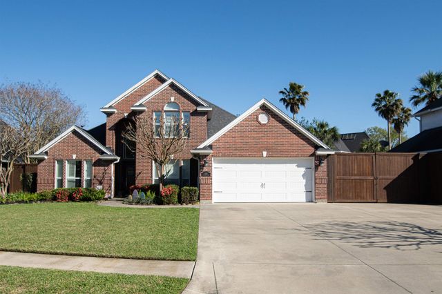 3155 Canterbury Ln, Port Neches, TX 77651