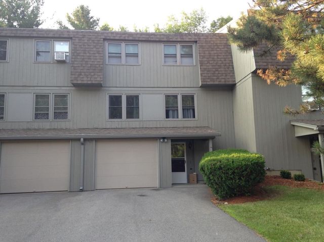 243 Martindale Rd, Shelburne, VT 05482