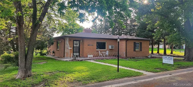 18 Columbia Drive, Julesburg, CO 80737