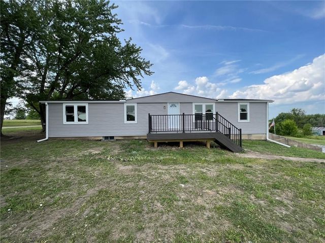 9799 NW Old Highway 36, Cameron, MO 64429