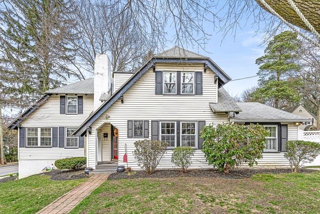 116 Forest St, Winchester, MA 01890
