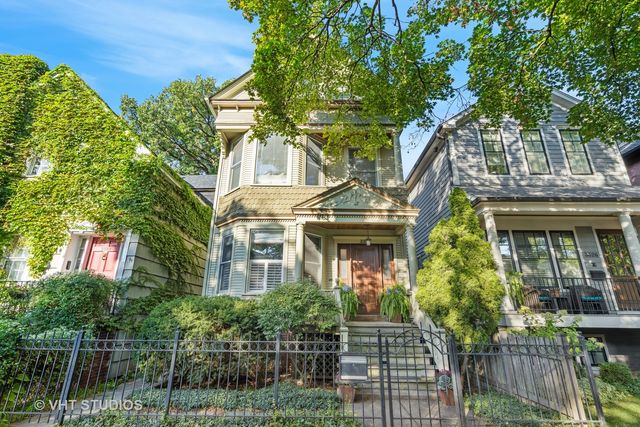 3324 N  Oakley Ave, Chicago, IL 60618