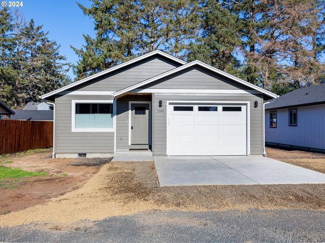 1340 13th Ave, Seaside, OR 97138