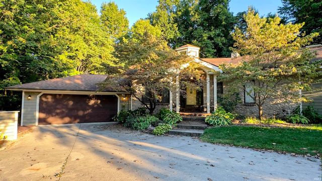 11511 Magnolia Dr, Fort Wayne, IN 46814