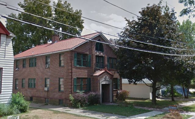 1111 N  Church St #1, Rockford, IL 61103