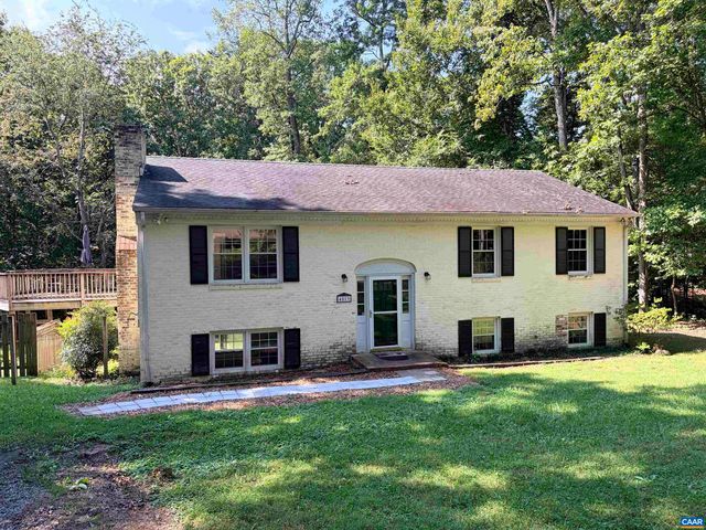 4813 Mechunk Rd, Keswick, VA 22947