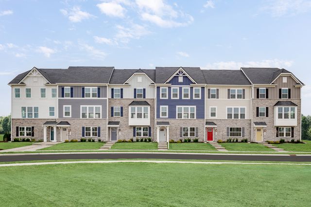 Wexford Plan in Saratoga Village Townhomes, Plainfield, IN 46168