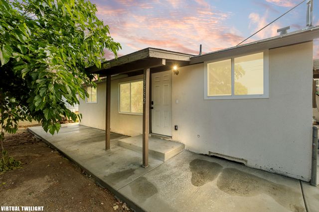 19552 Road 232, Strathmore, CA 93267