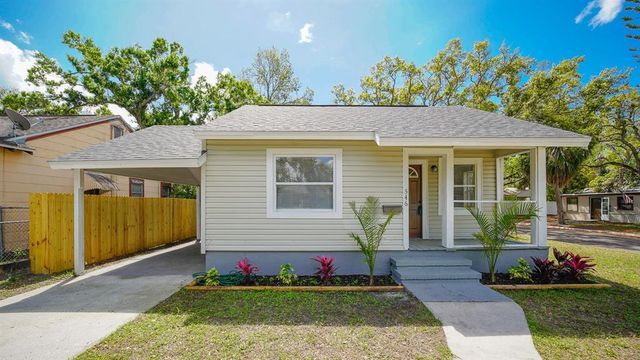 546 16th Ave S, Saint Petersburg, FL 33701