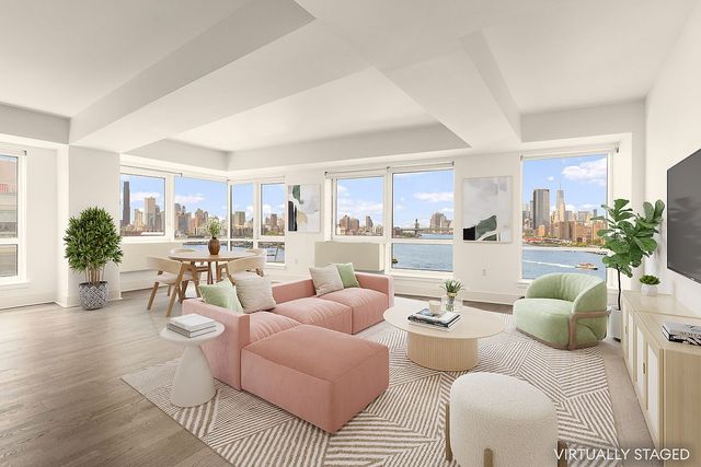 440 Kent Ave #15A, Brooklyn, NY 11249