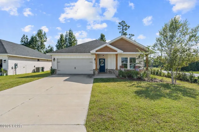 2602 Outlaws Way, Panama City, FL 32405