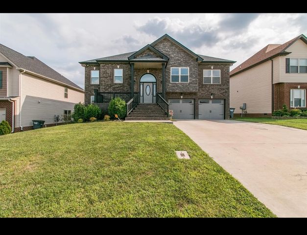 1132 Henry Place Blvd, Clarksville, TN 37042