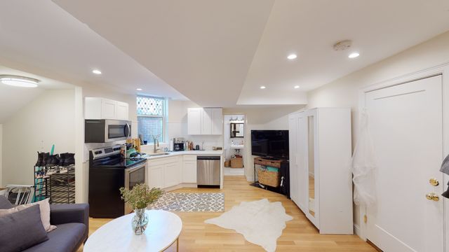 1 Gloucester St #BF, Boston, MA 02115