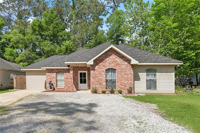41 Rex Ave, Madisonville, LA 70447