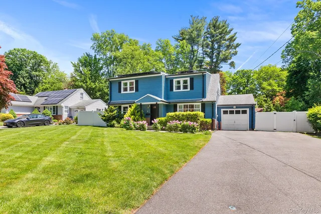 14 Edsall Avenue, Nanuet, NY 10954