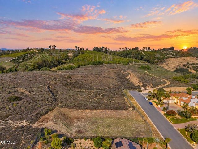 6920 Calle Dia, Camarillo, CA 93012