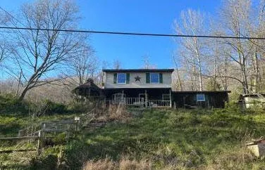 2632 Fishers Branch Rd, Charleston, WV 25312