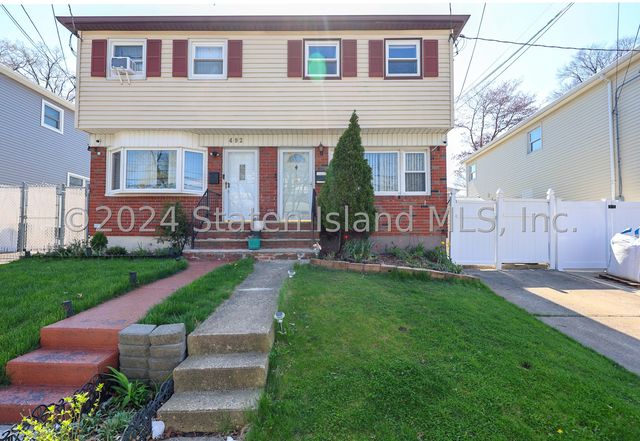 494 Armstrong Ave, Staten Island, NY 10308