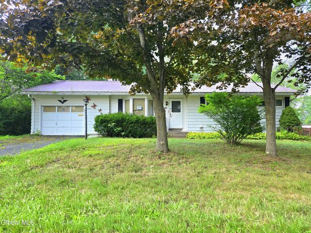 10 Cayuga Street, Sidney, NY 13838