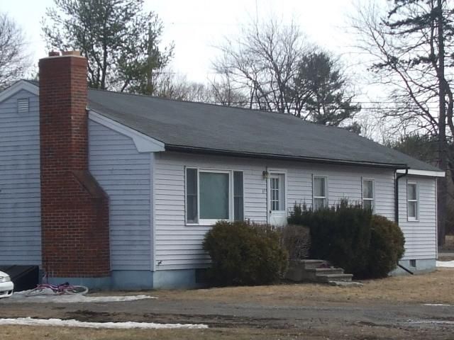 65 Booker St, Thomaston, ME 04861