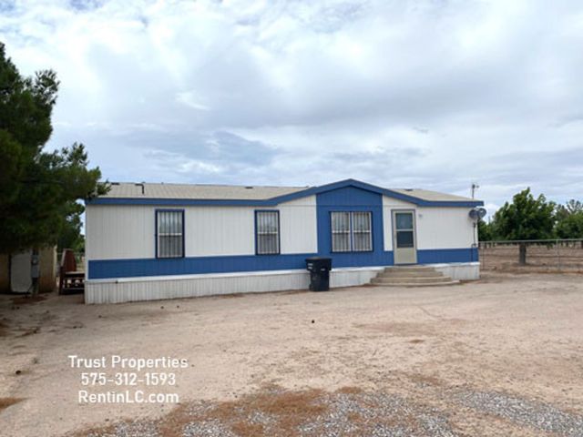 2590 Glass Rd, Las Cruces, NM 88005