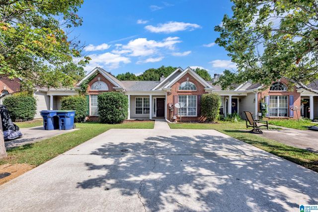 163 Sugar Hill Ln, Alabaster, AL 35007