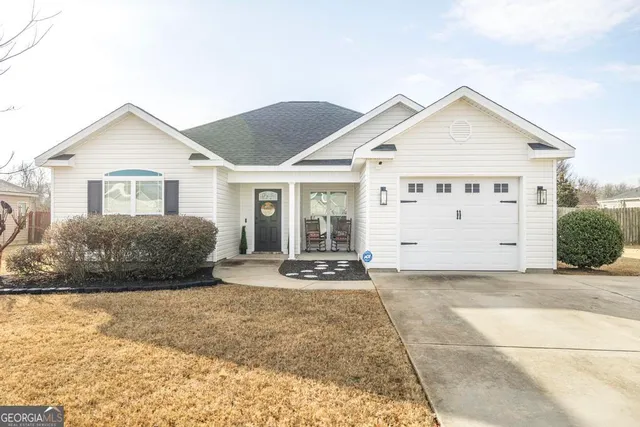 503 Tug Ct, Warner Robins, GA 31088